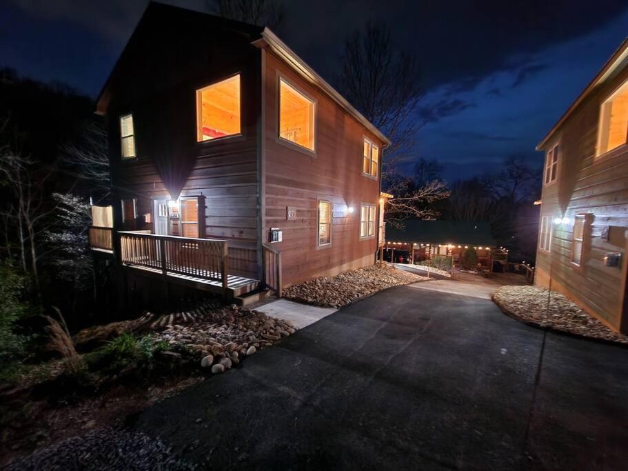 Dancing Bear Cabin- Relax & Enjoy! Sevierville Luaran gambar