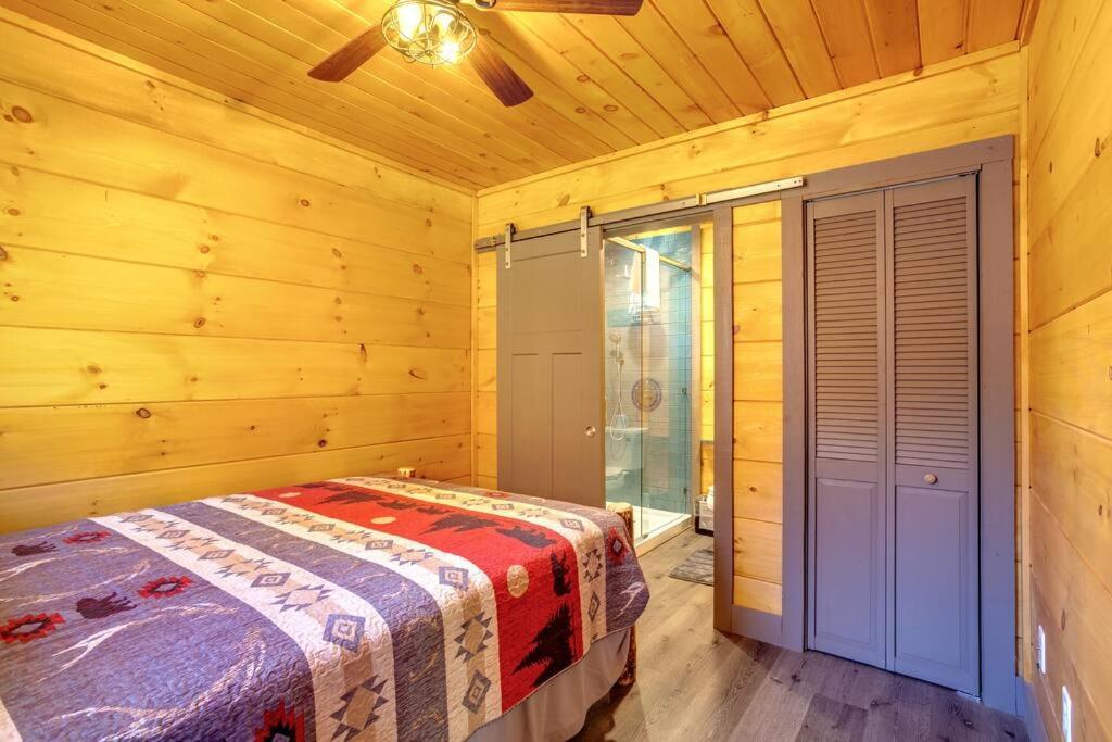 Dancing Bear Cabin- Relax & Enjoy! Sevierville Luaran gambar