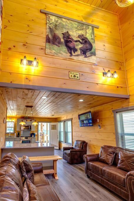 Dancing Bear Cabin- Relax & Enjoy! Sevierville Luaran gambar