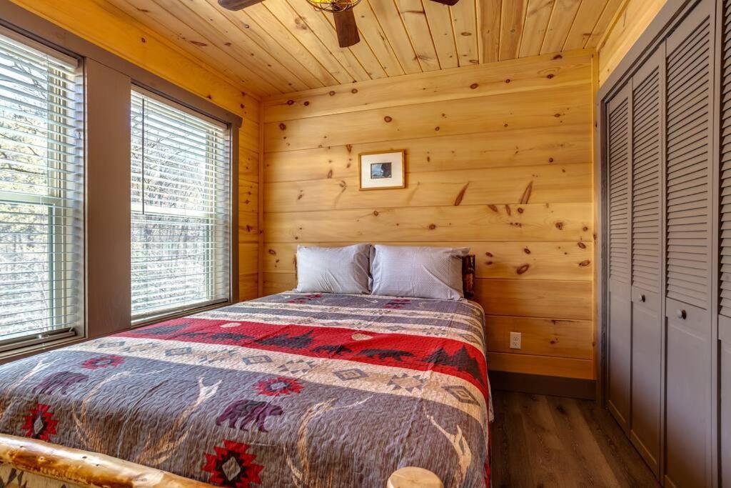 Dancing Bear Cabin- Relax & Enjoy! Sevierville Luaran gambar
