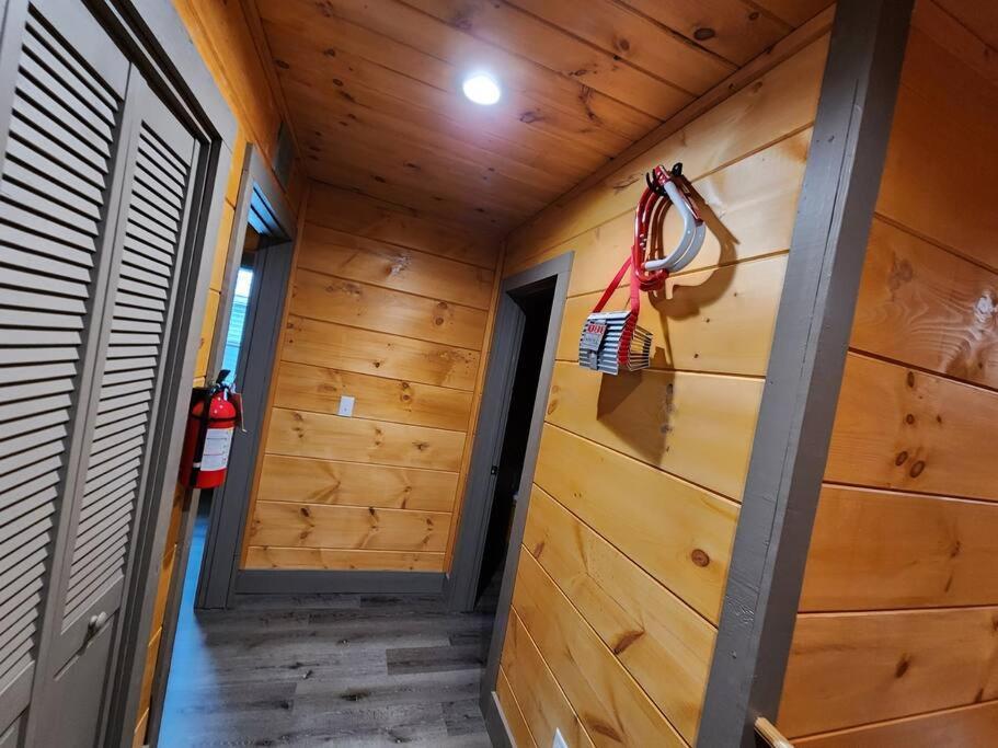 Dancing Bear Cabin- Relax & Enjoy! Sevierville Luaran gambar